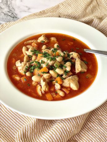 Spicy Chicken and Bean Soup