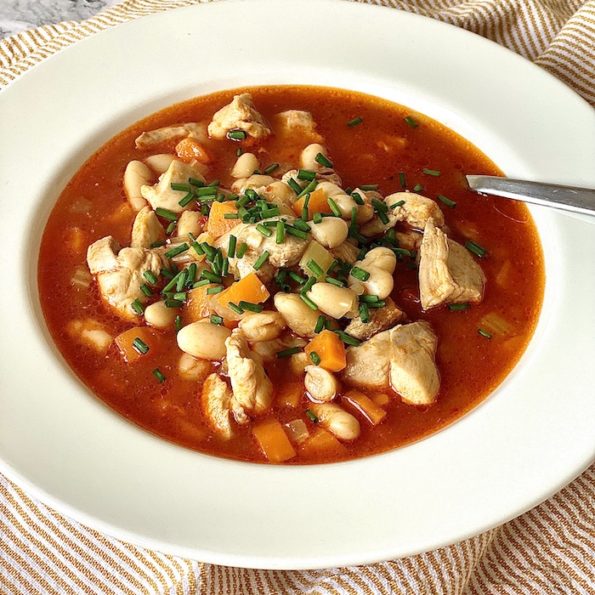 Spicy Chicken and Bean Soup