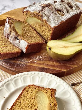 Simple Pear Cake