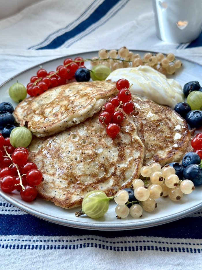 Banana Poppy Seed Pancakes