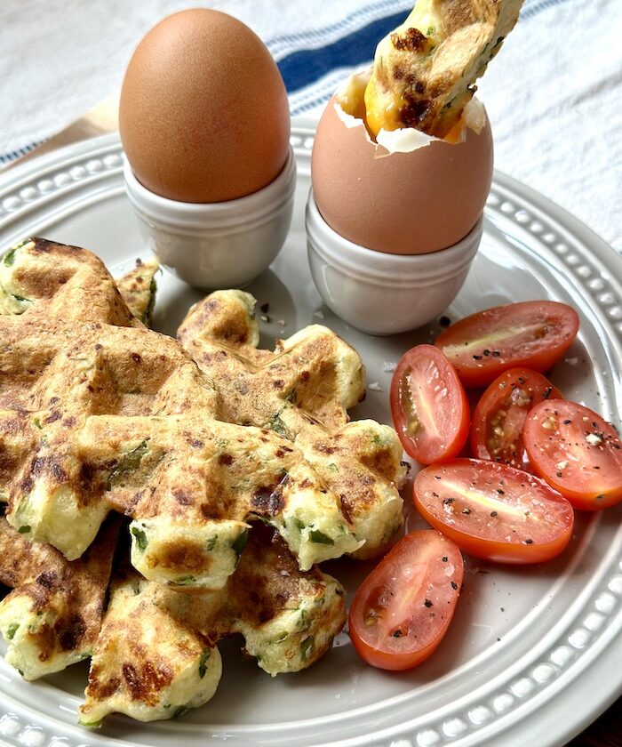 Spinach and Cottage Cheese Waffles