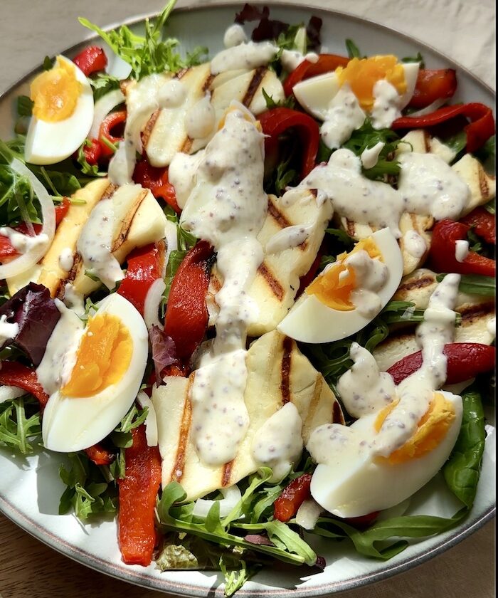 Salad with Grilled peppers, Halloumi and Egg