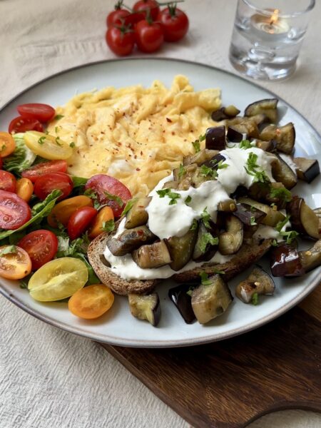 Spicy Aubergine Toast