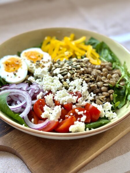 Green lentils bowl