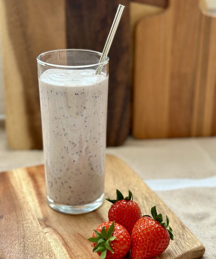 Berry and Cottage Cheese Smoothie