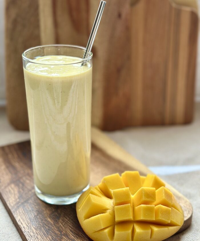 Mango and Banana Smoothie