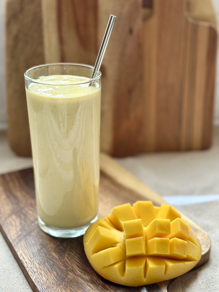 Mango and Banana Smoothie