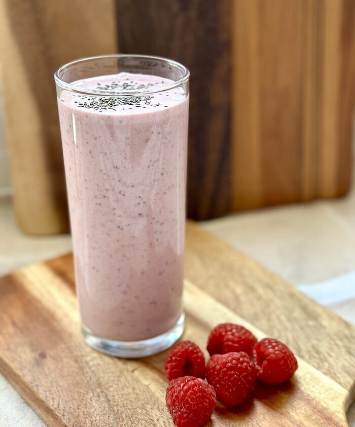 Coconut and Raspberry Smoothie