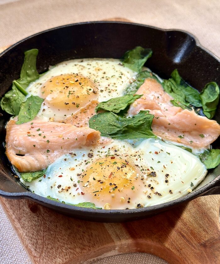 Baked Eggs with Spinach and Smoked Salmon