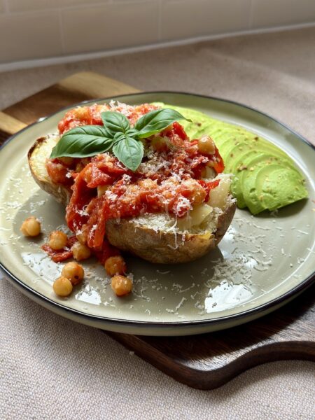 Baked Potato with Spicy Tomato Chickpea