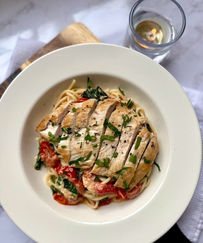 Creamy Chicken, Spinach and Tomatoe Spaghetti