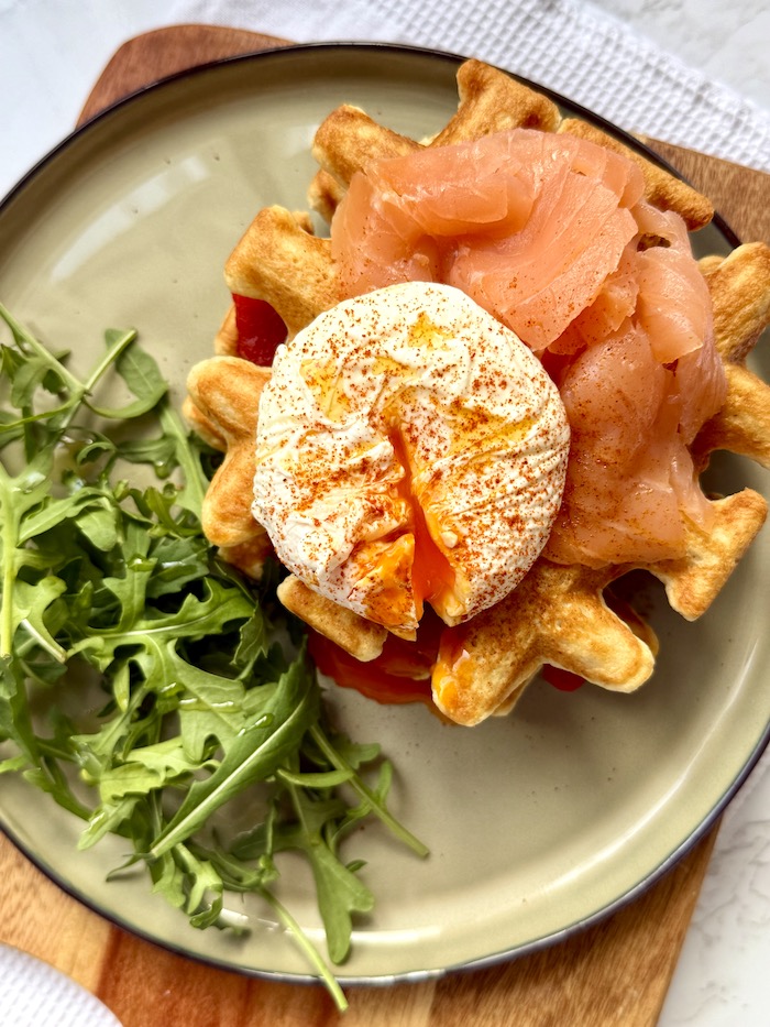 Savoury Cottage Cheese and Oats Waffles