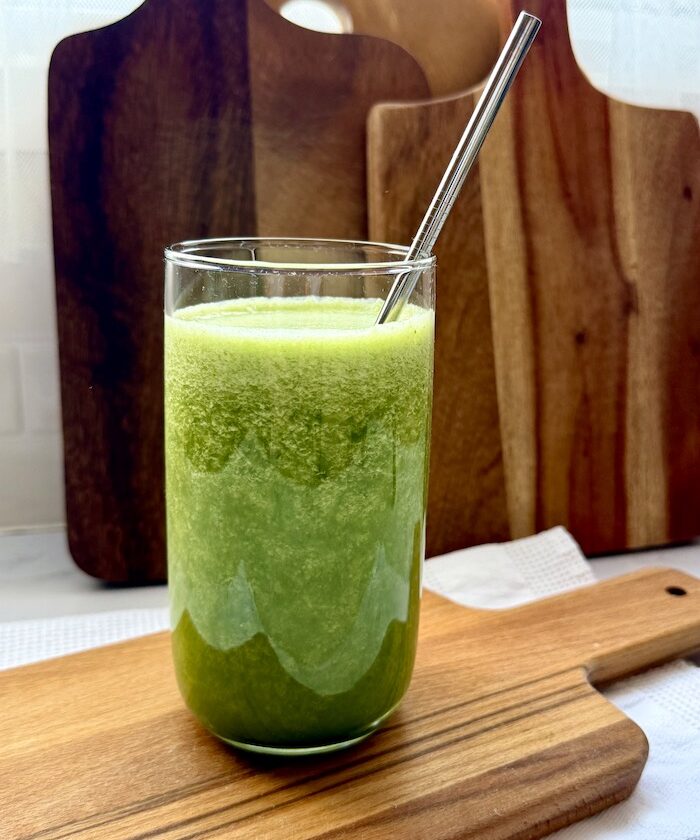 Pineapple, Spinach & Green Apple Smoothie