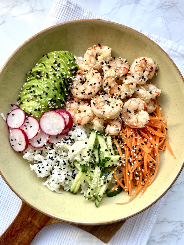 Prawn Bowl with Creamy Wasabi Dressing