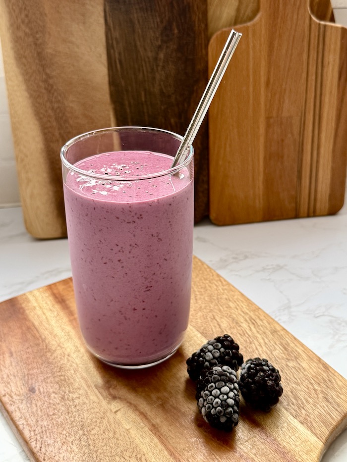 Apple, Banana and Blackberry Protein Smoothie