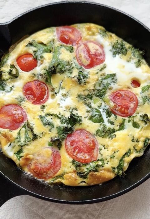 Kale and Tomato Omelette