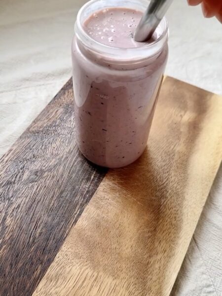 Blueberry, Strawberry and Banana Kefir Smoothie