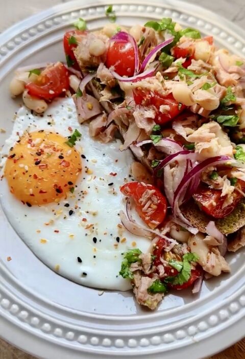 Tuna and Cannellini Bean Toast on Rye Bread with Lemon Mustard Dressing