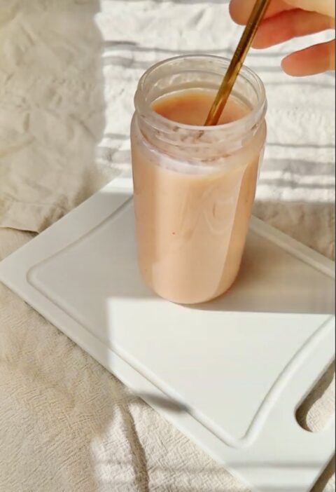 Papaya and Banana Kefir Smoothie