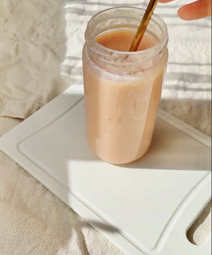 Papaya and Banana Kefir Smoothie